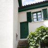 Peinture bois V33 Climats Extrêmes Satin Vert Basque - ambiance Peinture bois V33 Climats Extrêmes Satin Vert Basque - ambiance
